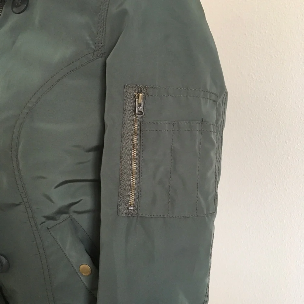 American Eagle Flight Bomber Jacket - Picture 5 of 8